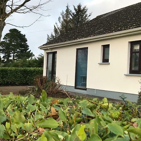 Mick'S Cottage Loughrea Eksteriør billede